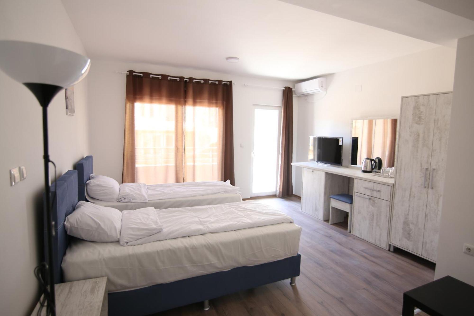 Nastov Apartments ヴェレス エクステリア 写真